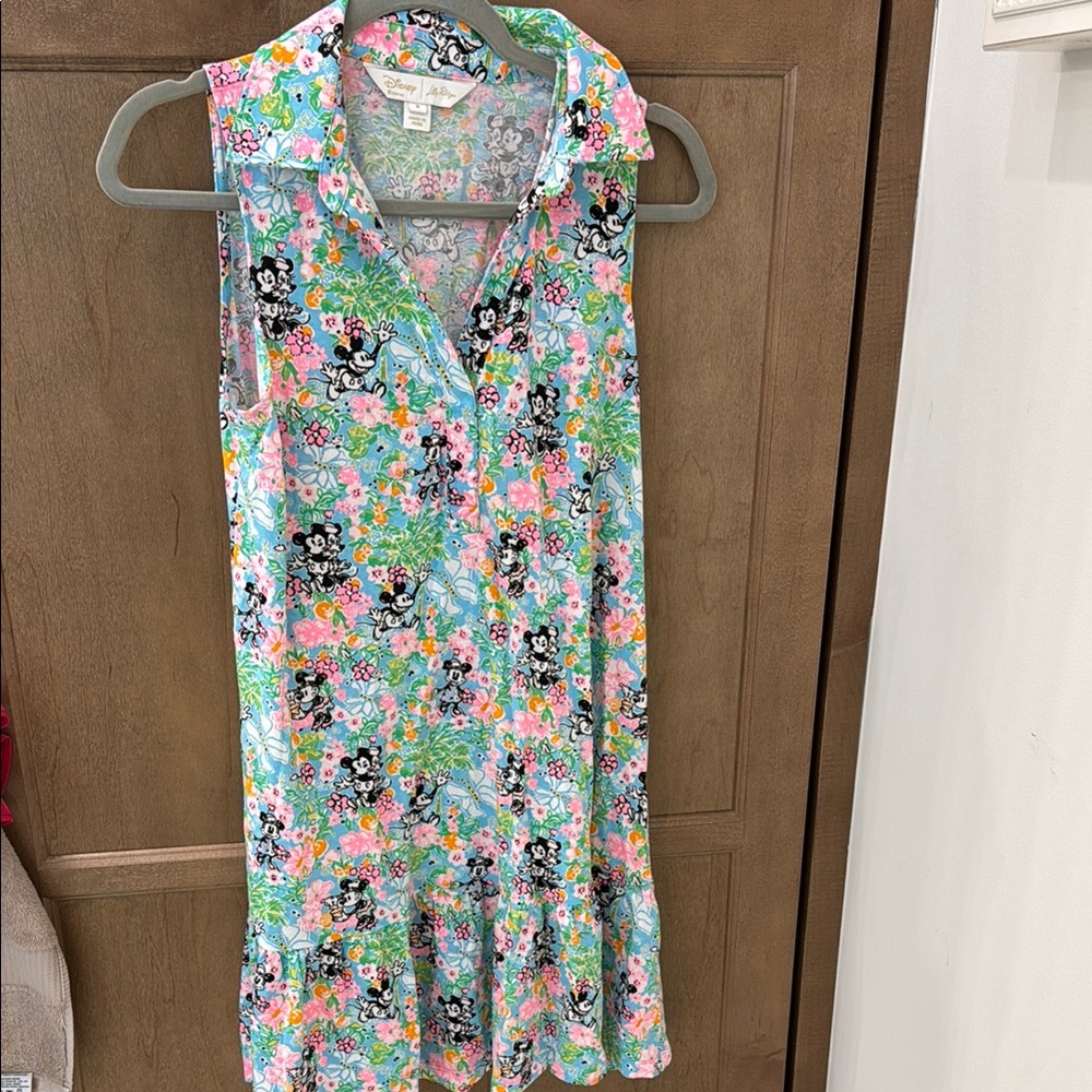 Lilly hearts disney Dress